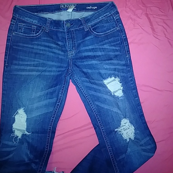 Jeans - Picture 4 of 5